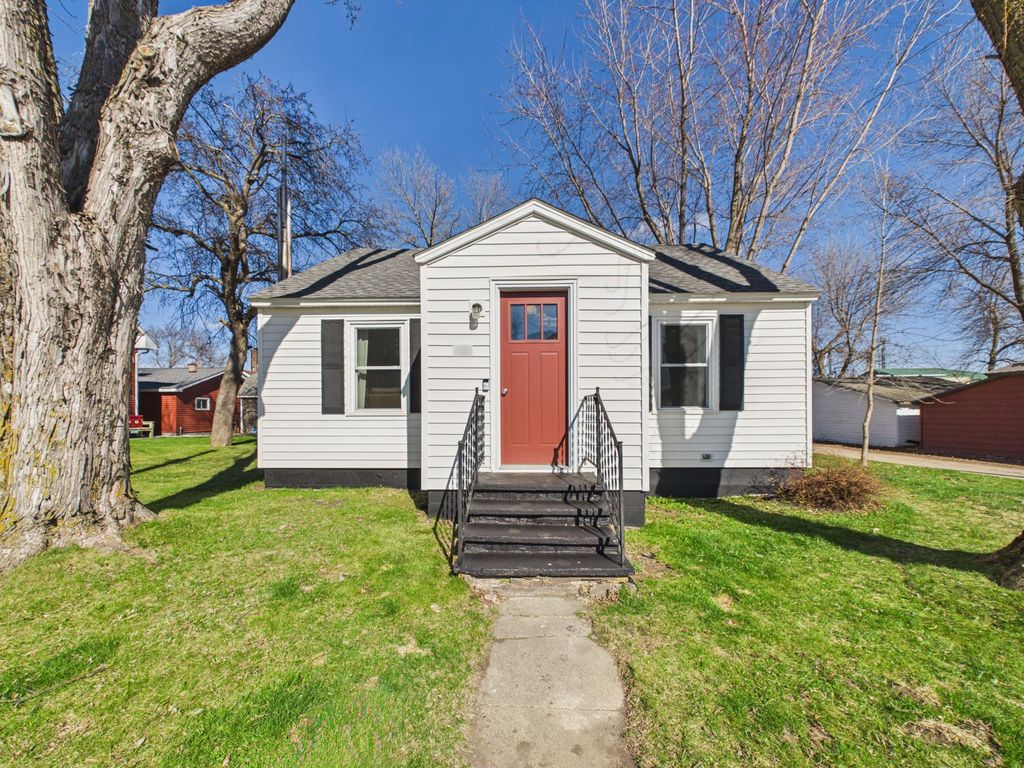 Photo of 130 4th Street N, Greenwald, MN 56335 (MLS # 7060314)