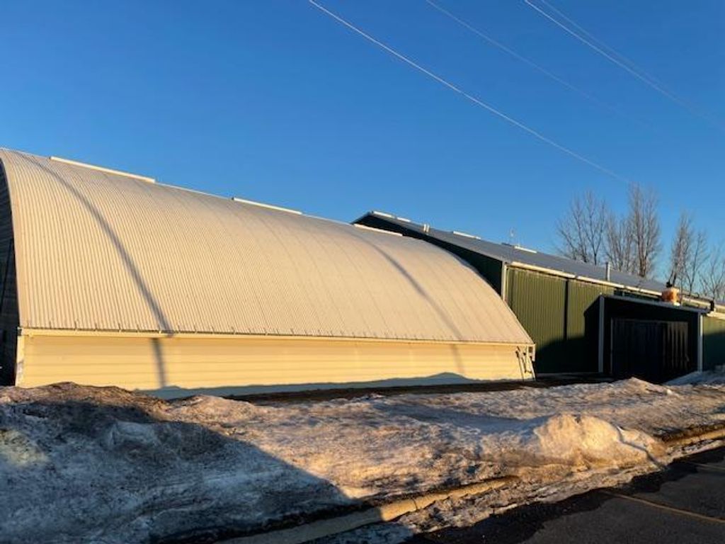 Photo of 404 Airport Road, Albert Lea, MN 56007 (MLS # 7021003)