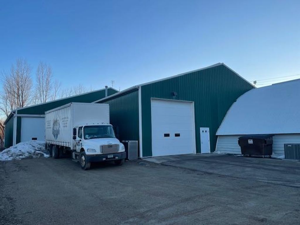 Photo of 404 Airport Road, Albert Lea, MN 56007 (MLS # 7021003)