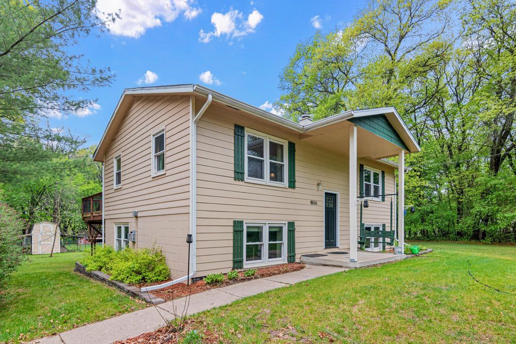 Photo of 4620 229th Avenue NE, Bethel, MN 55005 (MLS # 7076549)