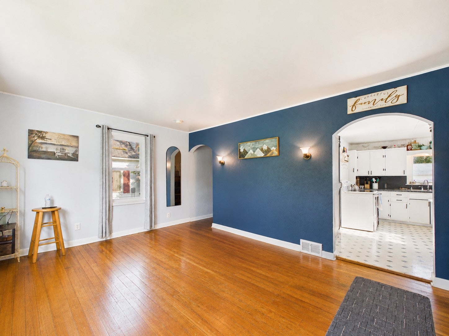 213 E 4th Street