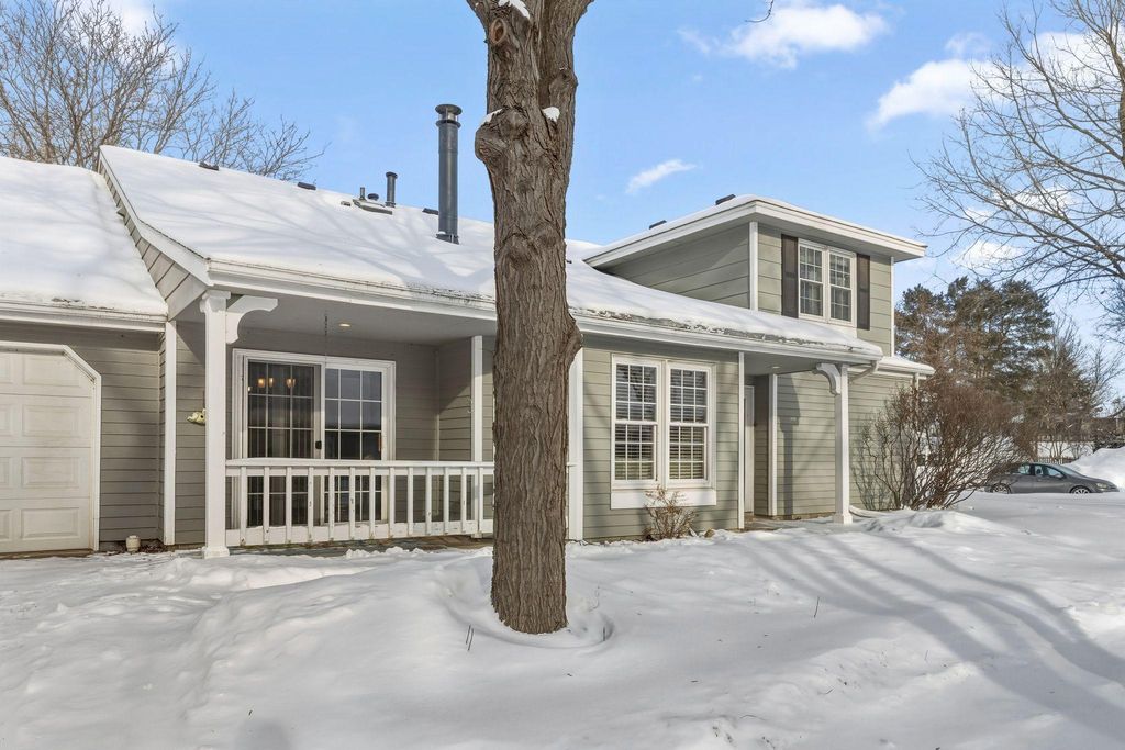 Photo of 7842 Glenda Court, Apple Valley, MN 55124 (MLS # 7008657)