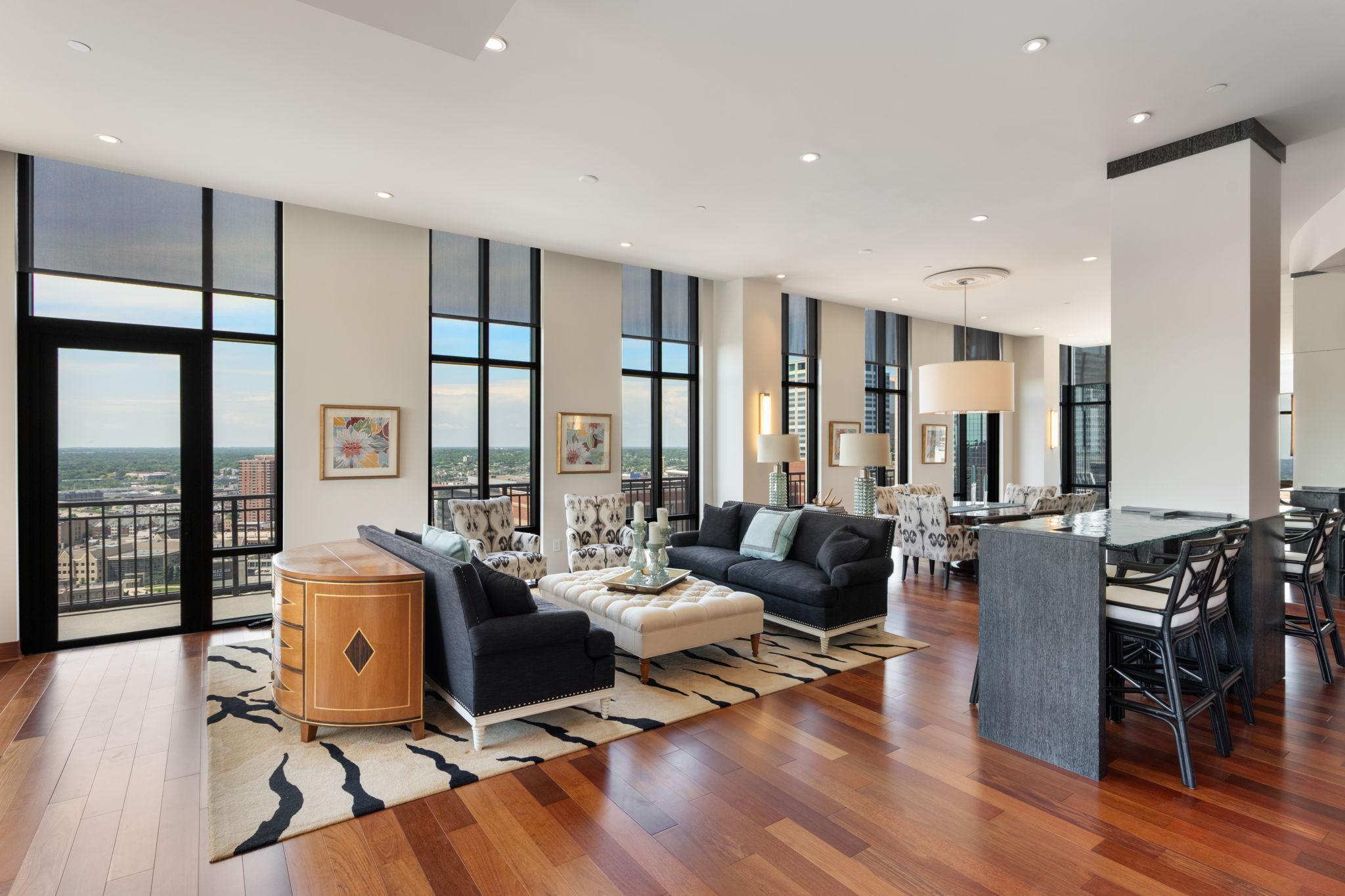 201 S 11th Street 2600