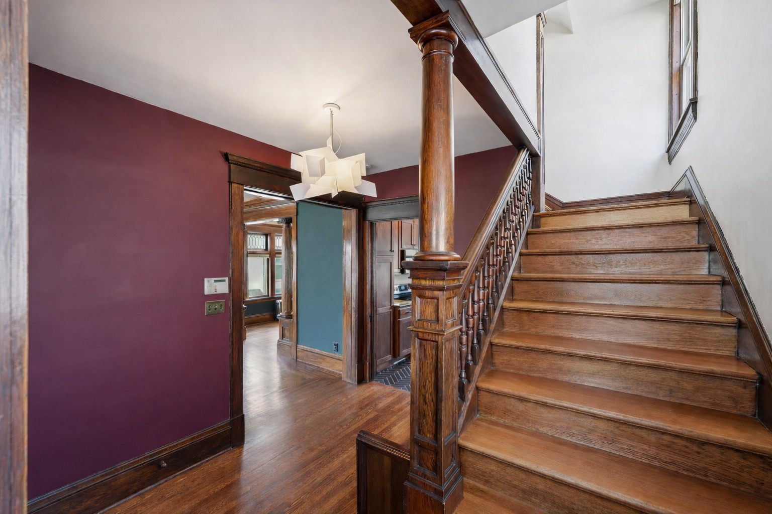 1036 Magnolia Avenue E