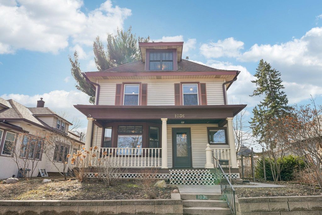 Photo of 1036 Magnolia Avenue E, Saint Paul, MN 55106 (MLS # 7031807)