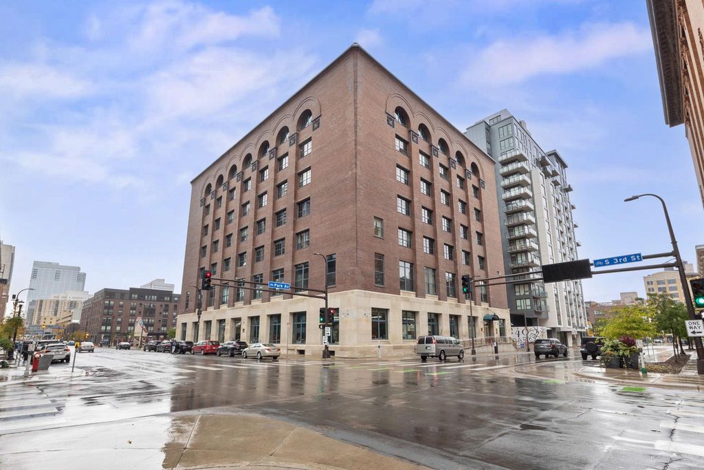 Photo of 250 Park Avenue #502, Minneapolis, MN 55415 (MLS # 7018708)