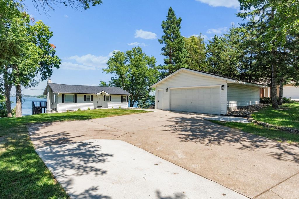 Photo of 2503 S Le Homme Dieu Drive NE, Alexandria, MN 56308 (MLS # 6824815)