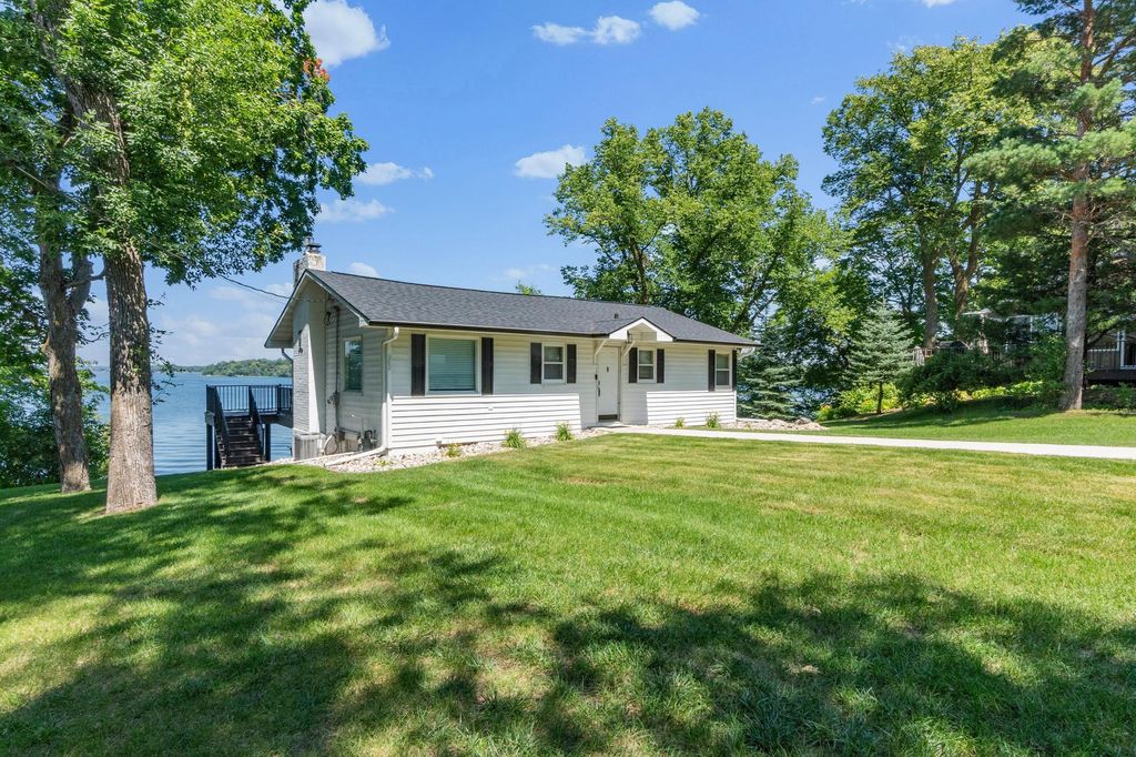 Photo of 2503 S Le Homme Dieu Drive NE, Alexandria, MN 56308 (MLS # 6824815)