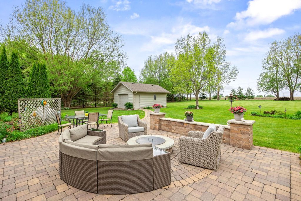 Photo of 2920 97th Court, Plato, MN 55370 (MLS # 7074800)