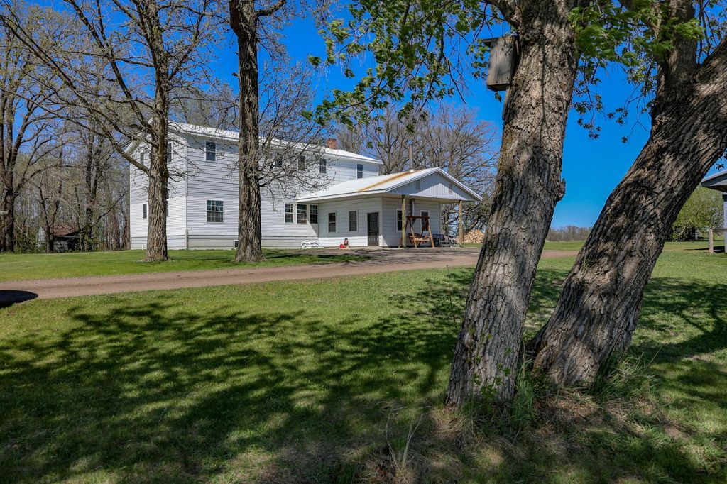 Photo of 28396 570th Avenue, Deer Creek, MN 56527 (MLS # 7075443)
