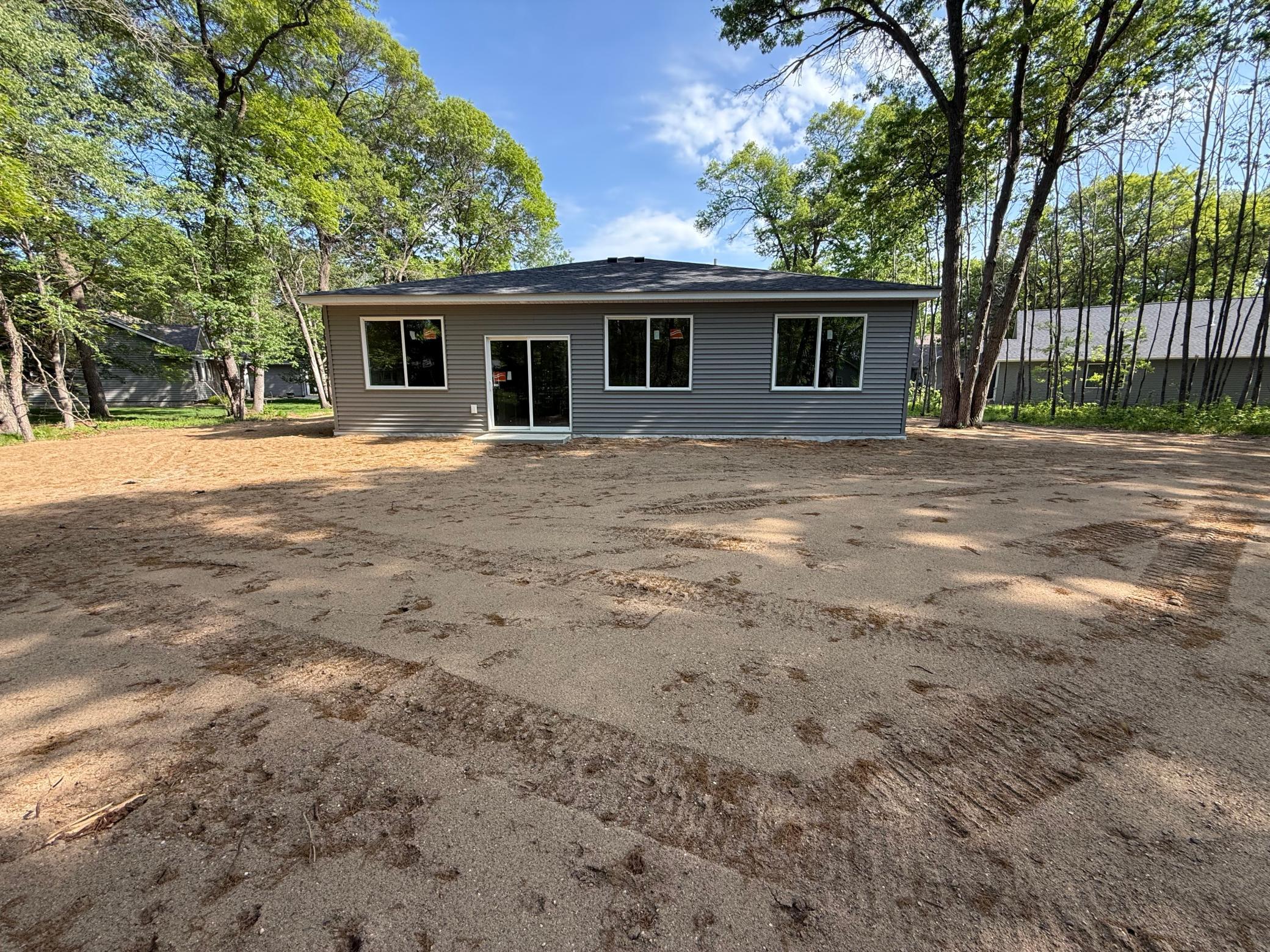13904 Emily Circle