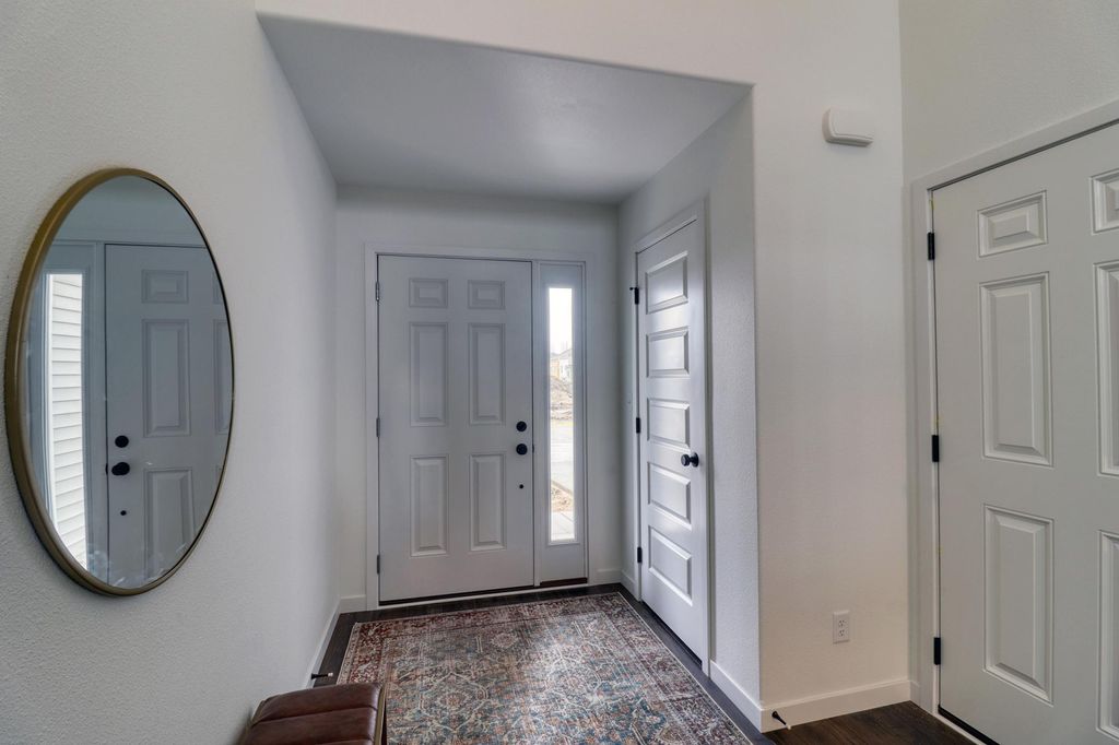 Photo of 6727 Selkirk Drive S, Fargo, ND 58104 (MLS # 7076354)