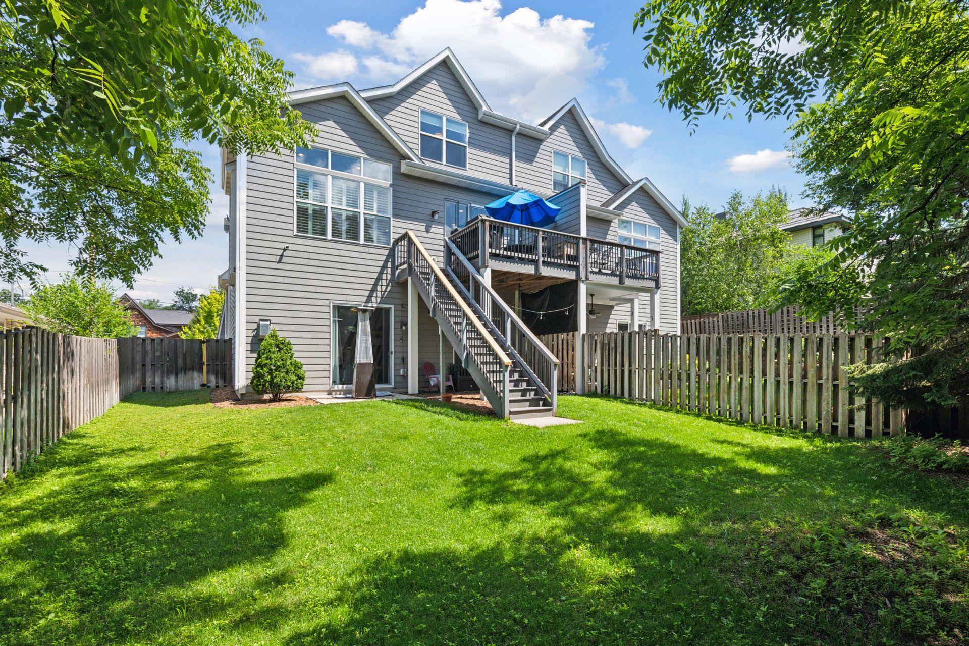 3927 W 49th Street