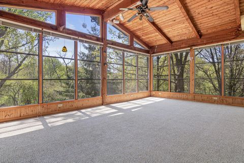 2316 Carver Avenue E Maplewood MN 55119