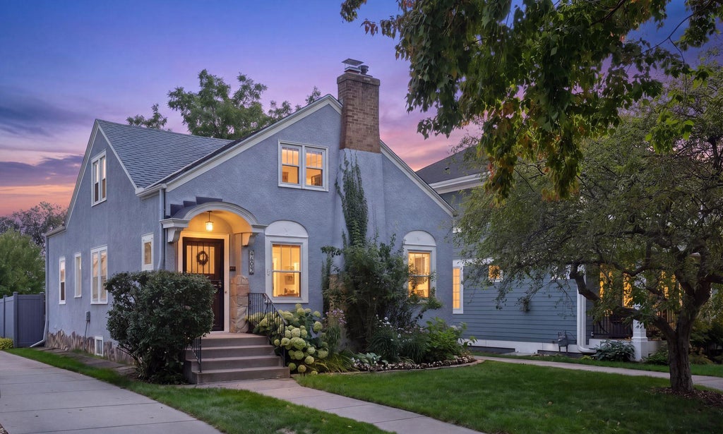 Photo of 4609 Drew Avenue S, Minneapolis, MN 55410 (MLS # 7149158)