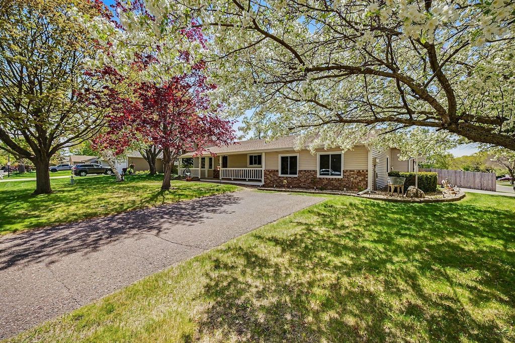 Photo of 7740 Jeffery Avenue S, Cottage Grove, MN 55016 (MLS # 7065824)