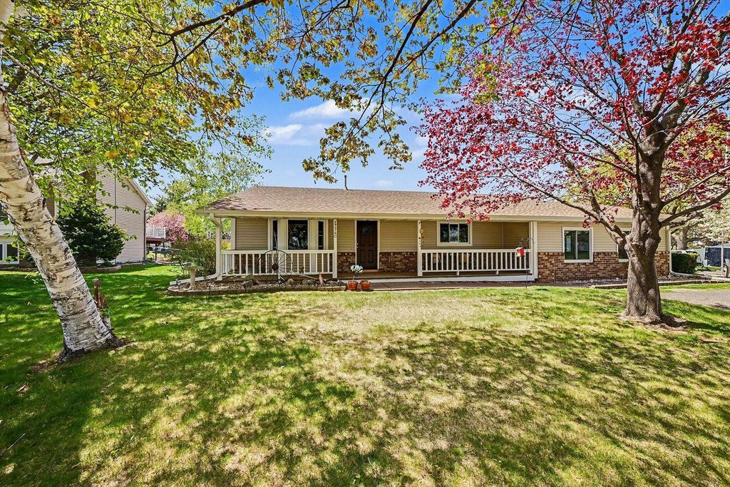 Photo of 7740 Jeffery Avenue S, Cottage Grove, MN 55016 (MLS # 7065824)