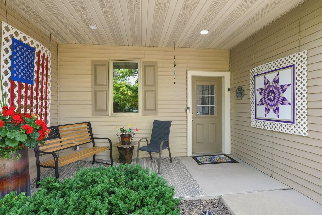 Photo of 624 Levander Way, South Saint Paul, MN 55075 (MLS # 7110451)