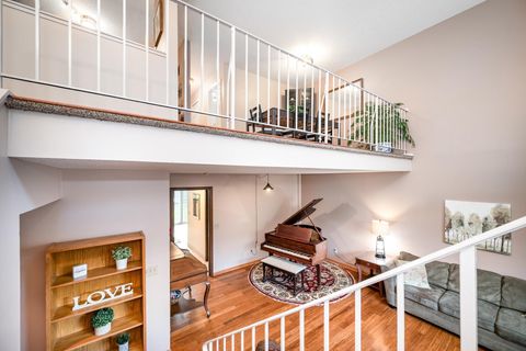 1005 W 104th Street Bloomington MN 55431