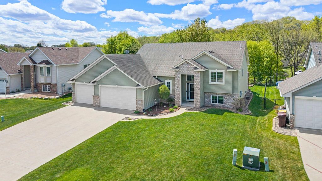 Photo of 19429 Embers Avenue, Farmington, MN 55024 (MLS # 7067203)