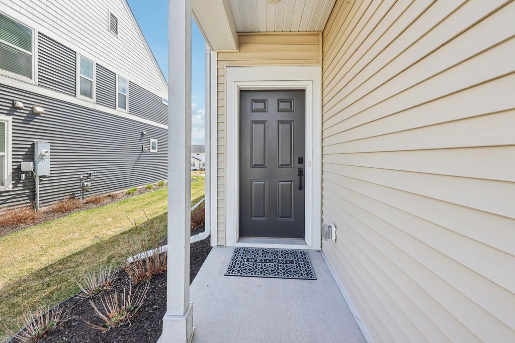 Photo of 11329 Brookview Road, Woodbury, MN 55129 (MLS # 7023338)