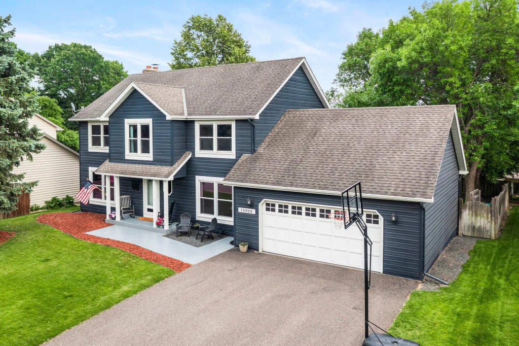 Photo of 13959 95th Avenue N, Maple Grove, MN 55369 (MLS # 7101768)