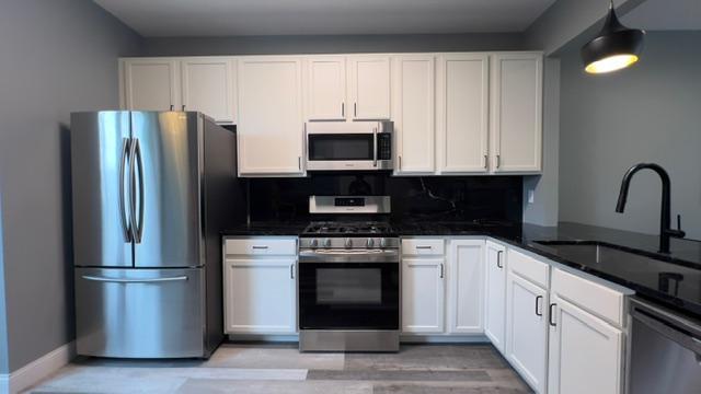427 2nd Street NE