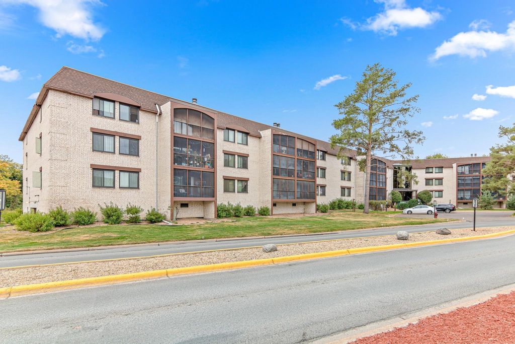 Photo of 4710 58th Avenue N #221, Crystal, MN 55429 (MLS # 7033189)