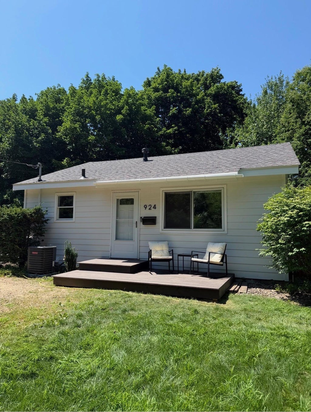Photo of 924 Vine Street, Hudson, WI 54016 (MLS # 7151794)