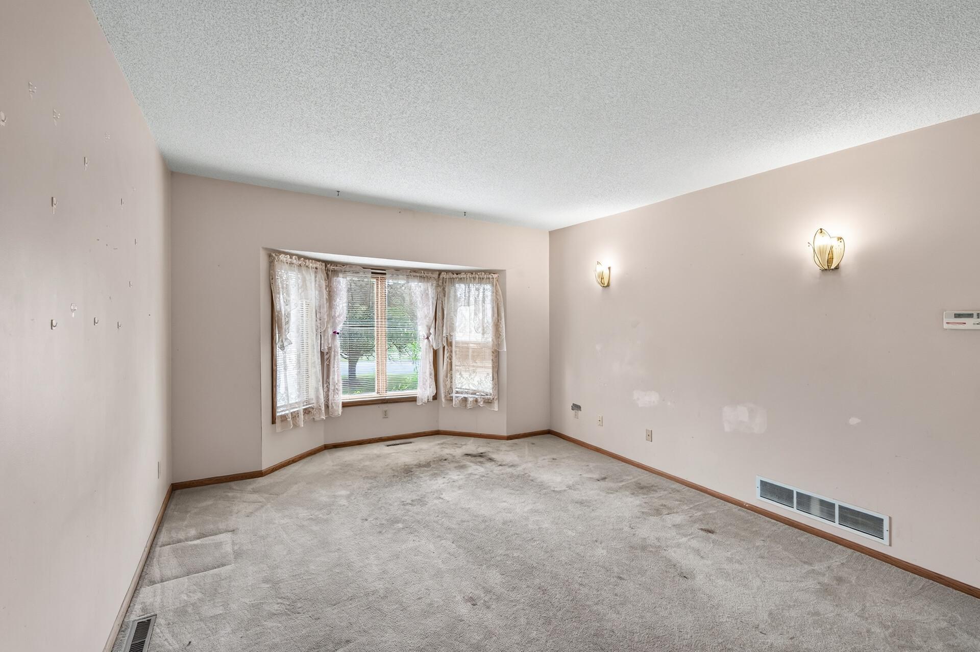 8370 59th Street N