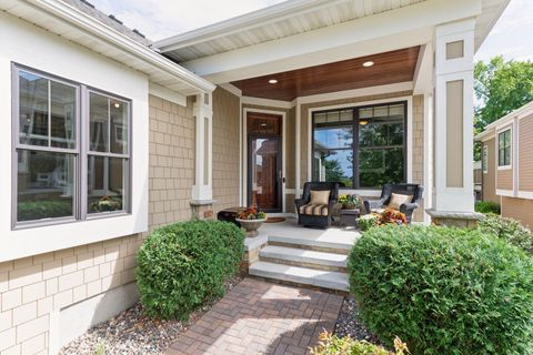 25 Riley Ridge Chanhassen MN 55317