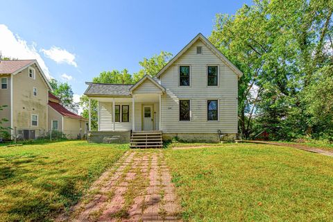 Photo of 120 4th Avenue SW, Faribault, MN 55021 (MLS # 6803767)