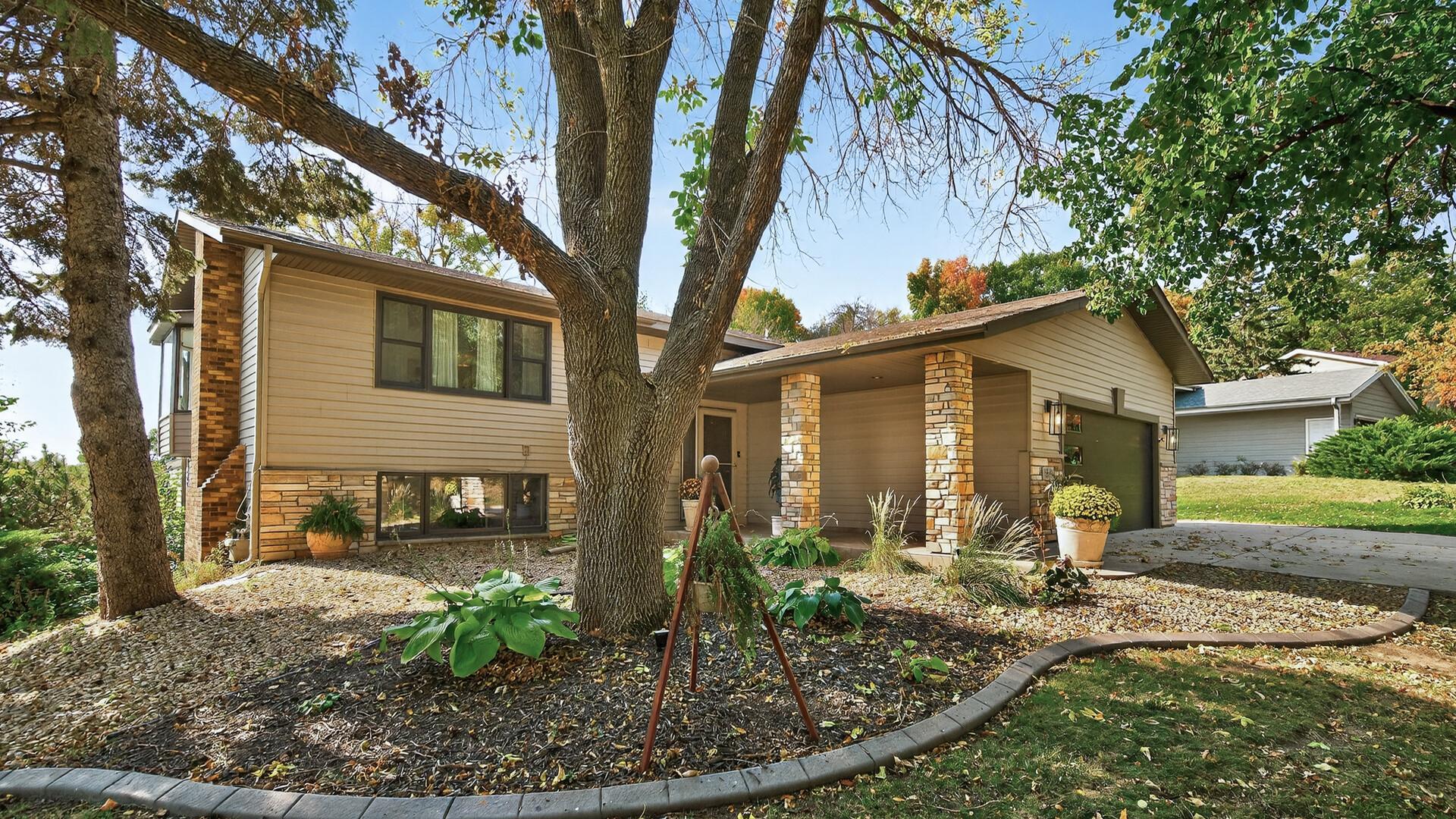 15601 Highland Avenue NW