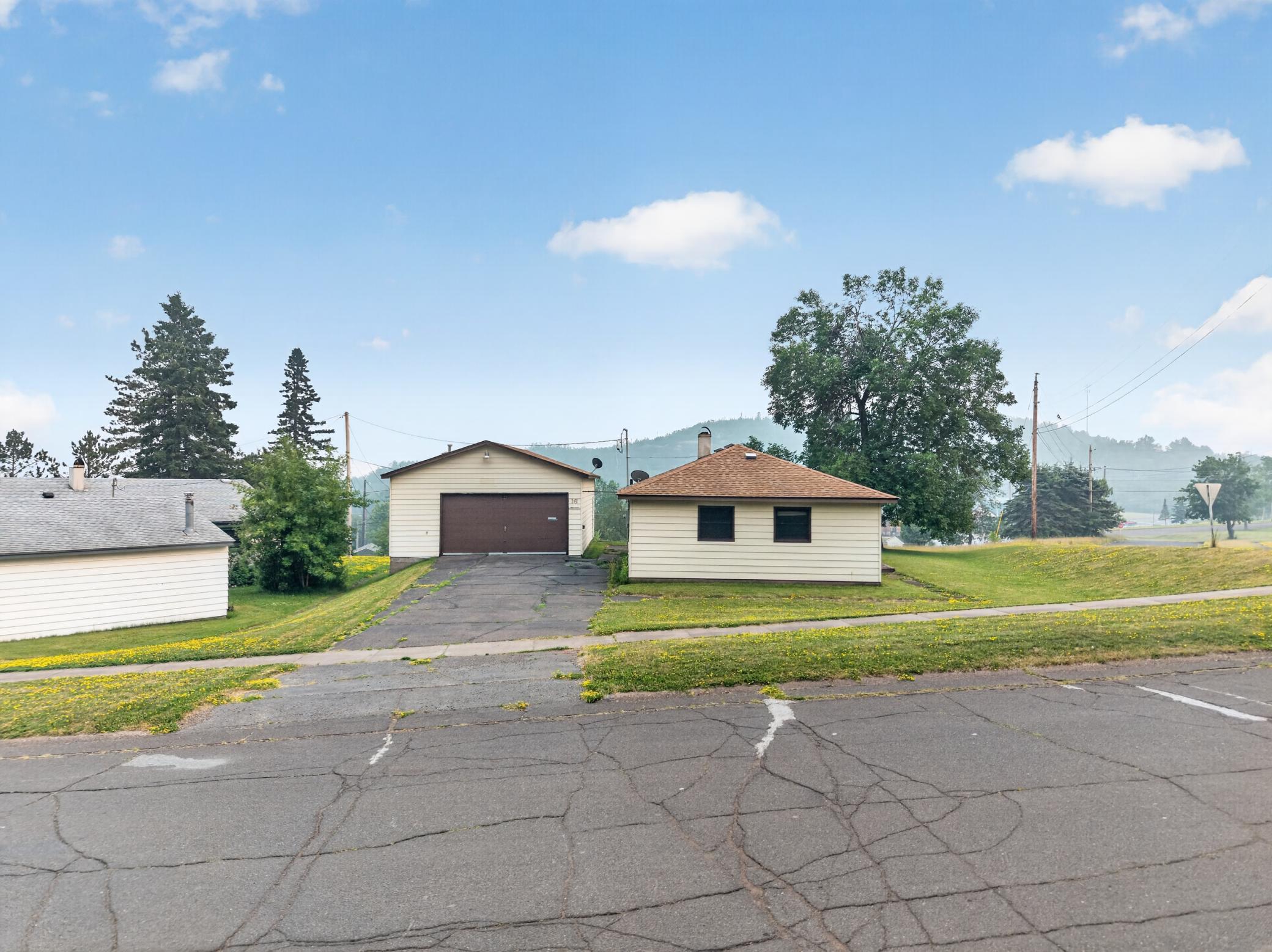 Photo 1 of 20 — 16 Carter Lane, Silver Bay, MN 55614