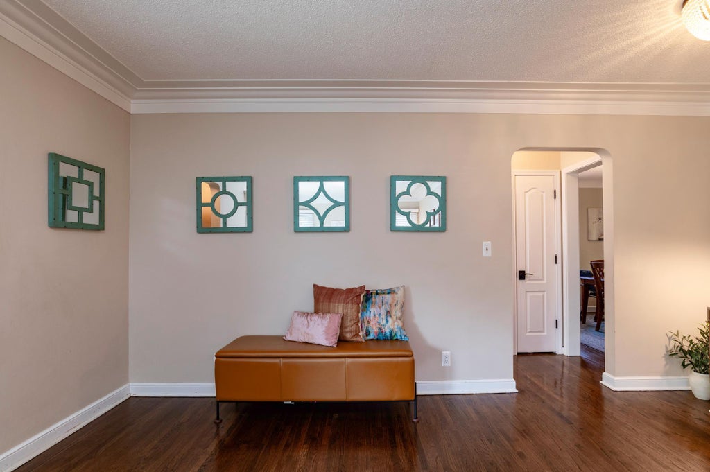 Photo of 1257 Idaho Avenue W, Saint Paul, MN 55108 (MLS # 7104730)