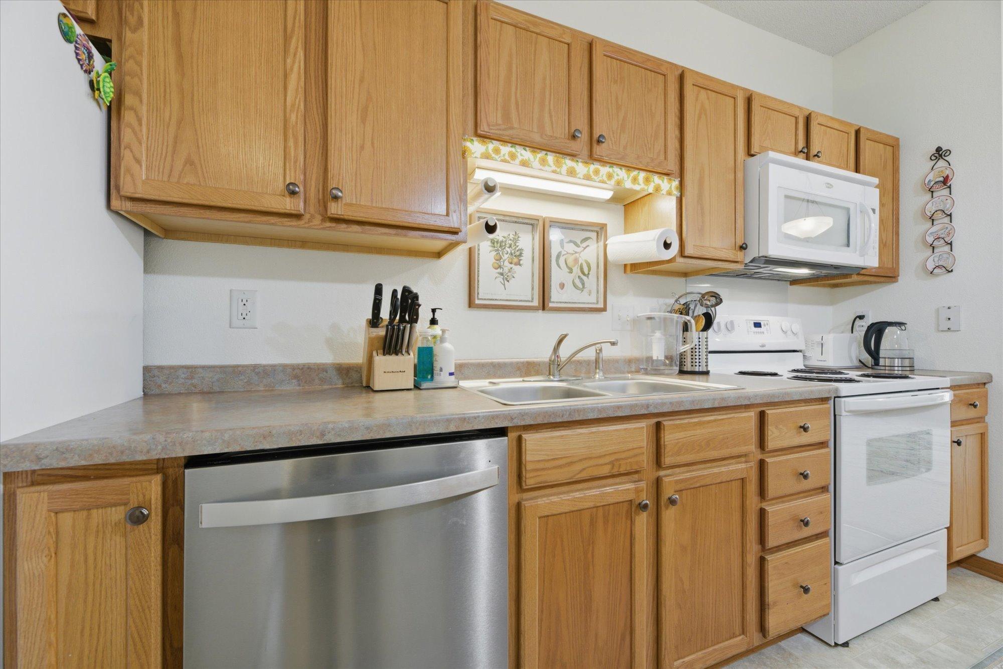 1776 Maryland Avenue E 106