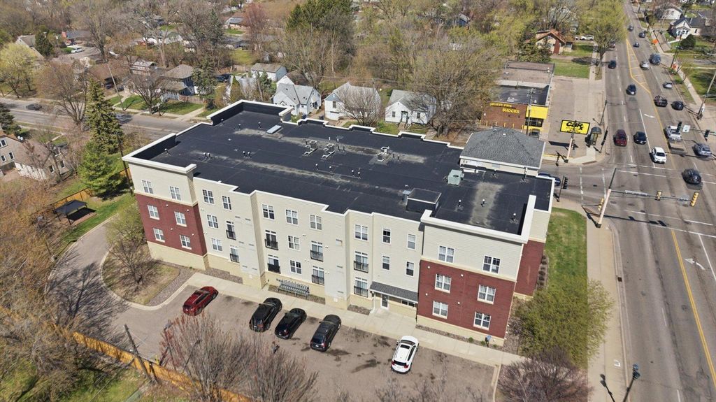 Photo of 1776 Maryland Avenue E #106, Saint Paul, MN 55106 (MLS # 7057930)