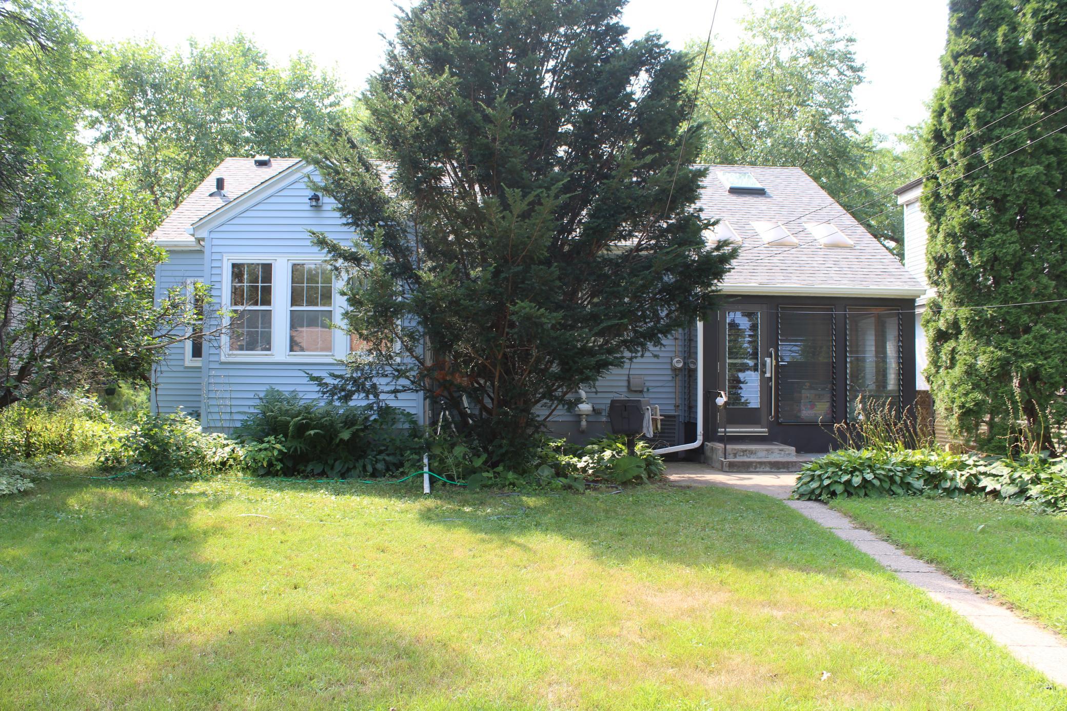 4414 Nawadaha Boulevard