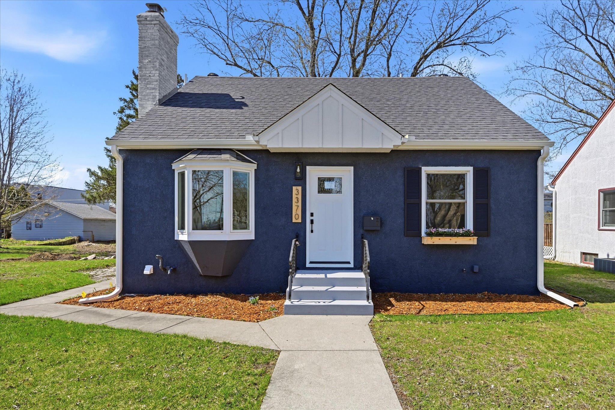 3370 Library Lane
