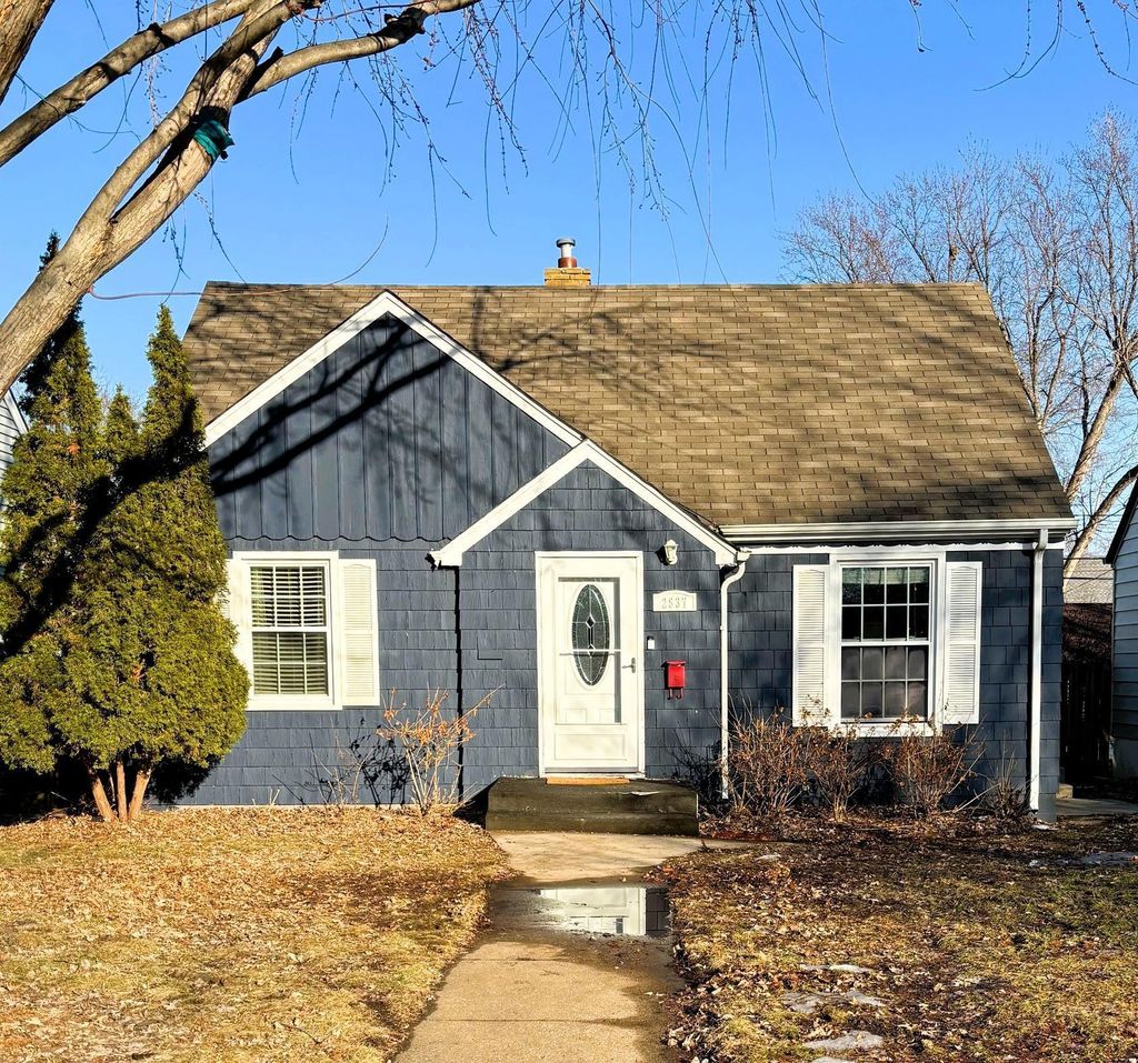 Photo of 2837 Hampshire Avenue S, Saint Louis Park, MN 55426 (MLS # 7029463)