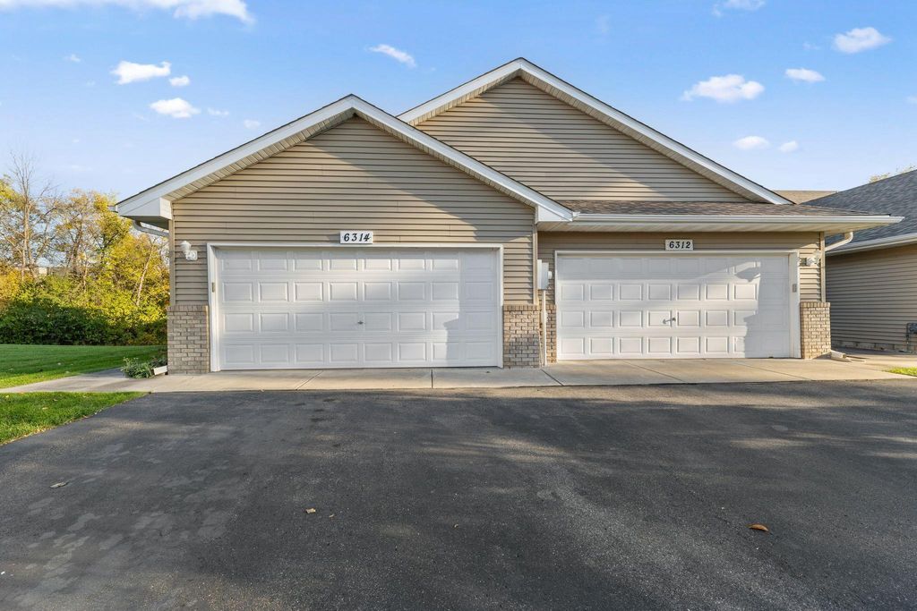 Photo of 6314 Cavell Court, Brooklyn Park, MN 55428 (MLS # 7040399)