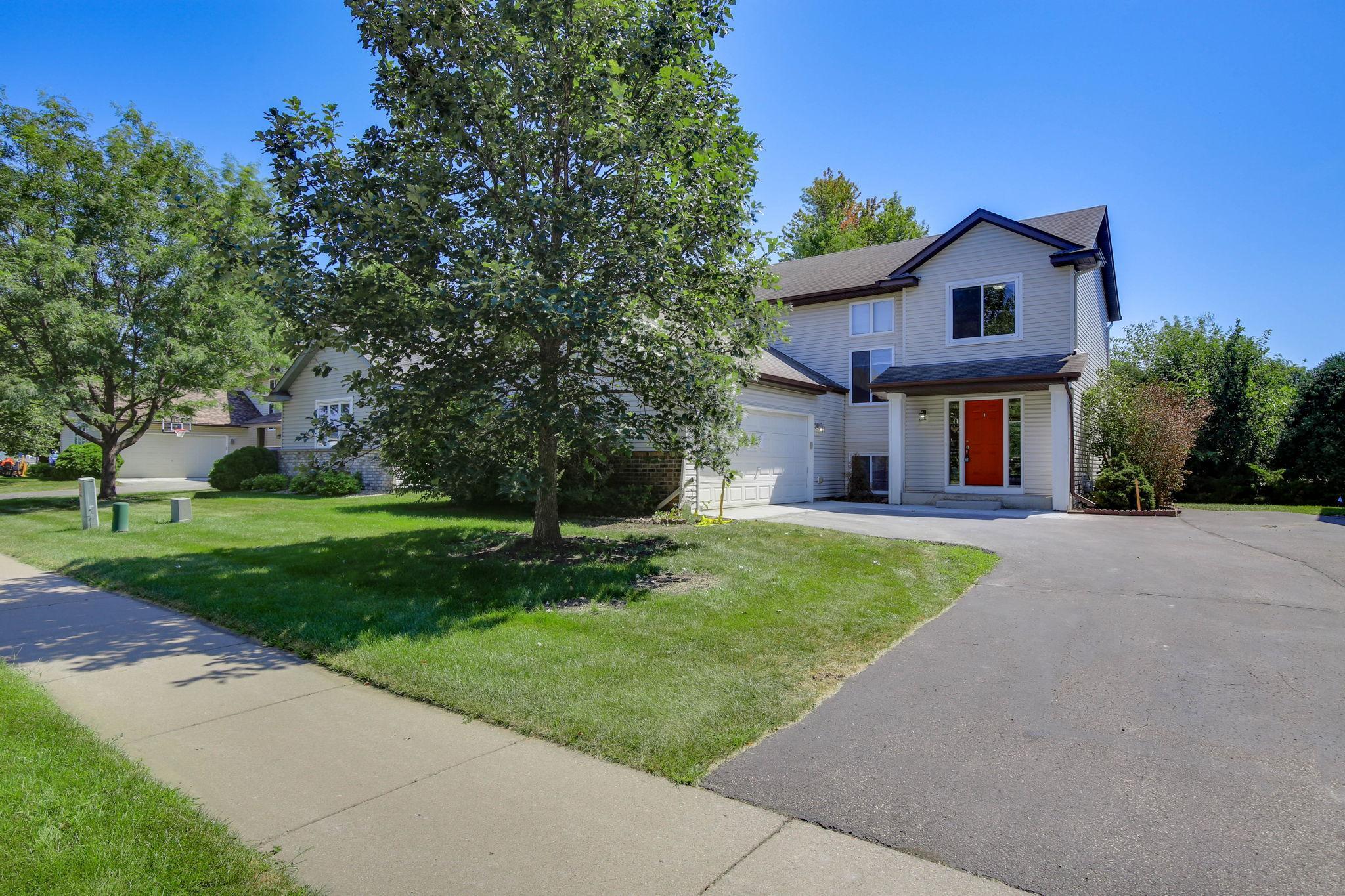 1676 Philipp Way