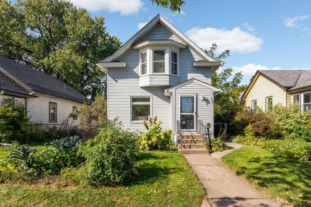 Photo of 730 Jackson Street NE, Minneapolis, MN 55413 (MLS # 6801051)