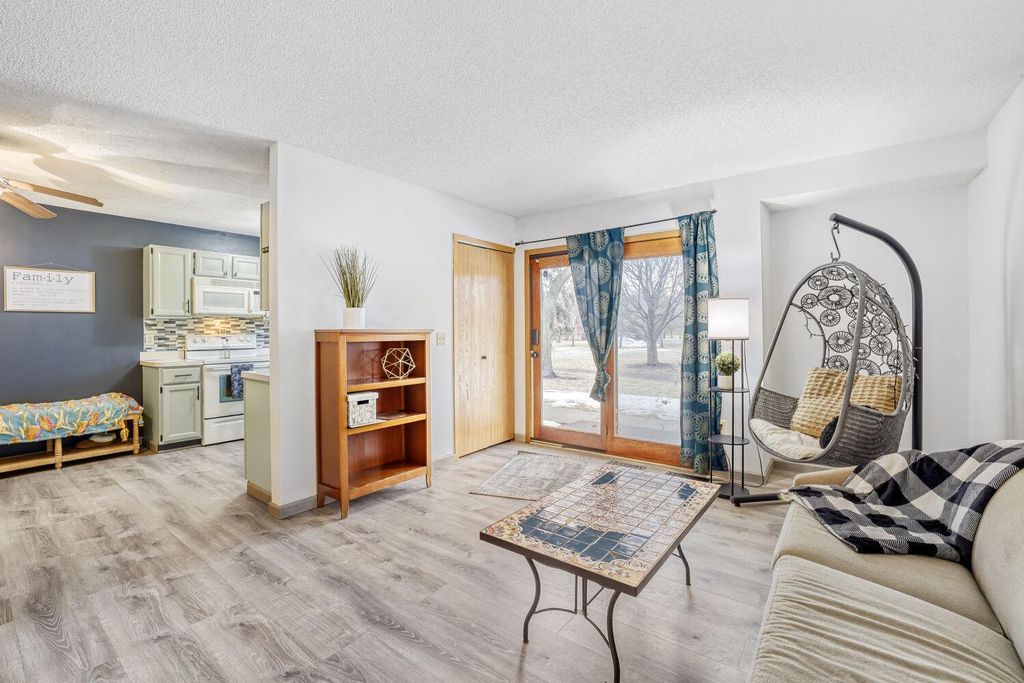 Photo of 12616 University Avenue NW, Coon Rapids, MN 55448 (MLS # 7039941)