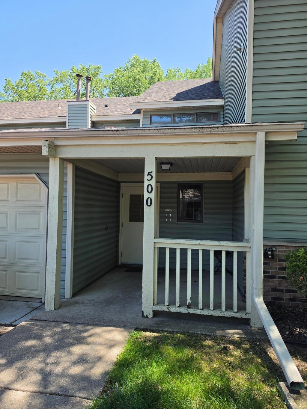 Photo of 500 Etna Street #102, Saint Paul, MN 55106 (MLS # 7113042)