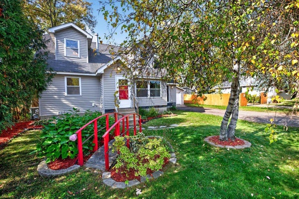 744 6TH ST SE, FOREST LAKE, MN 55025 - Image ca2ef27b5edcd1b0dffba539245caae8/320141459