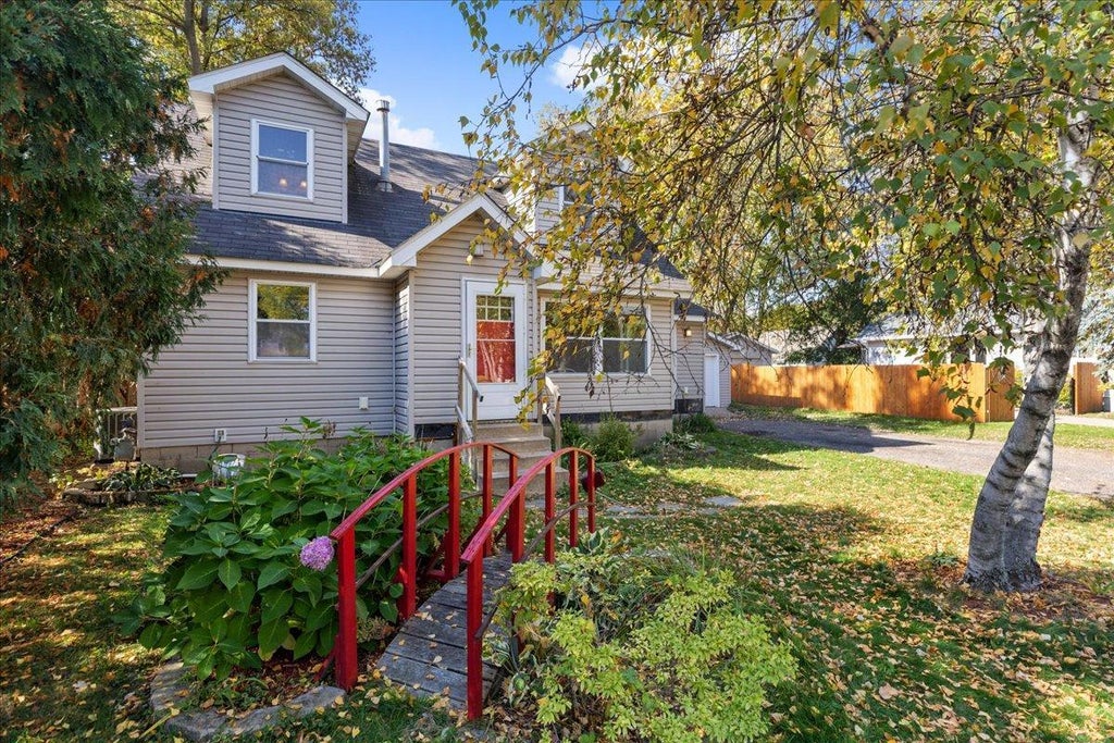 Photo of 744 6th Street SE, Forest Lake, MN 55025 (MLS # 7128597)