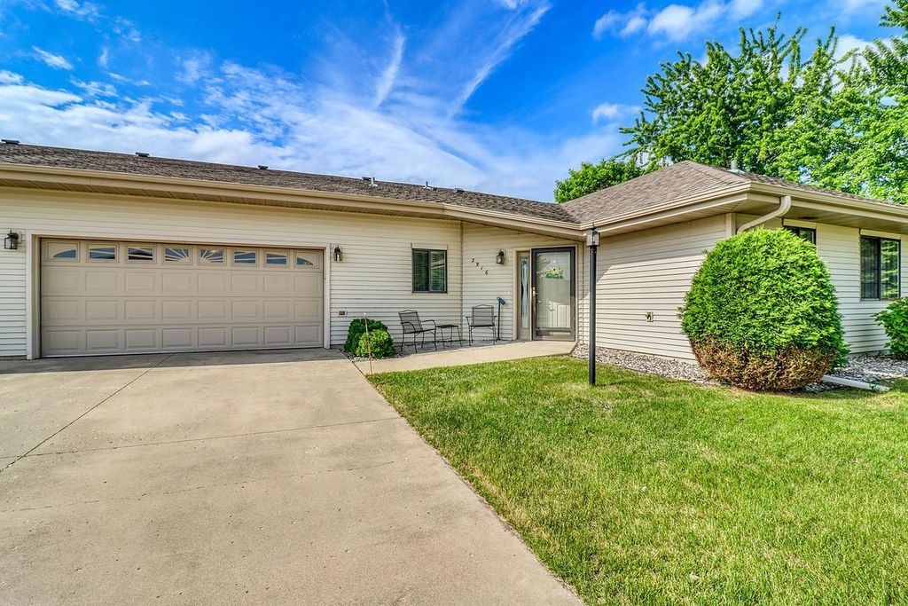 Photo of 2916 12th Avenue S, Moorhead, MN 56560 (MLS # 7086160)