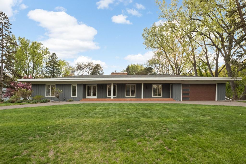 Photo of 4722 Coventry Road E, Minnetonka, MN 55345 (MLS # 7052613)