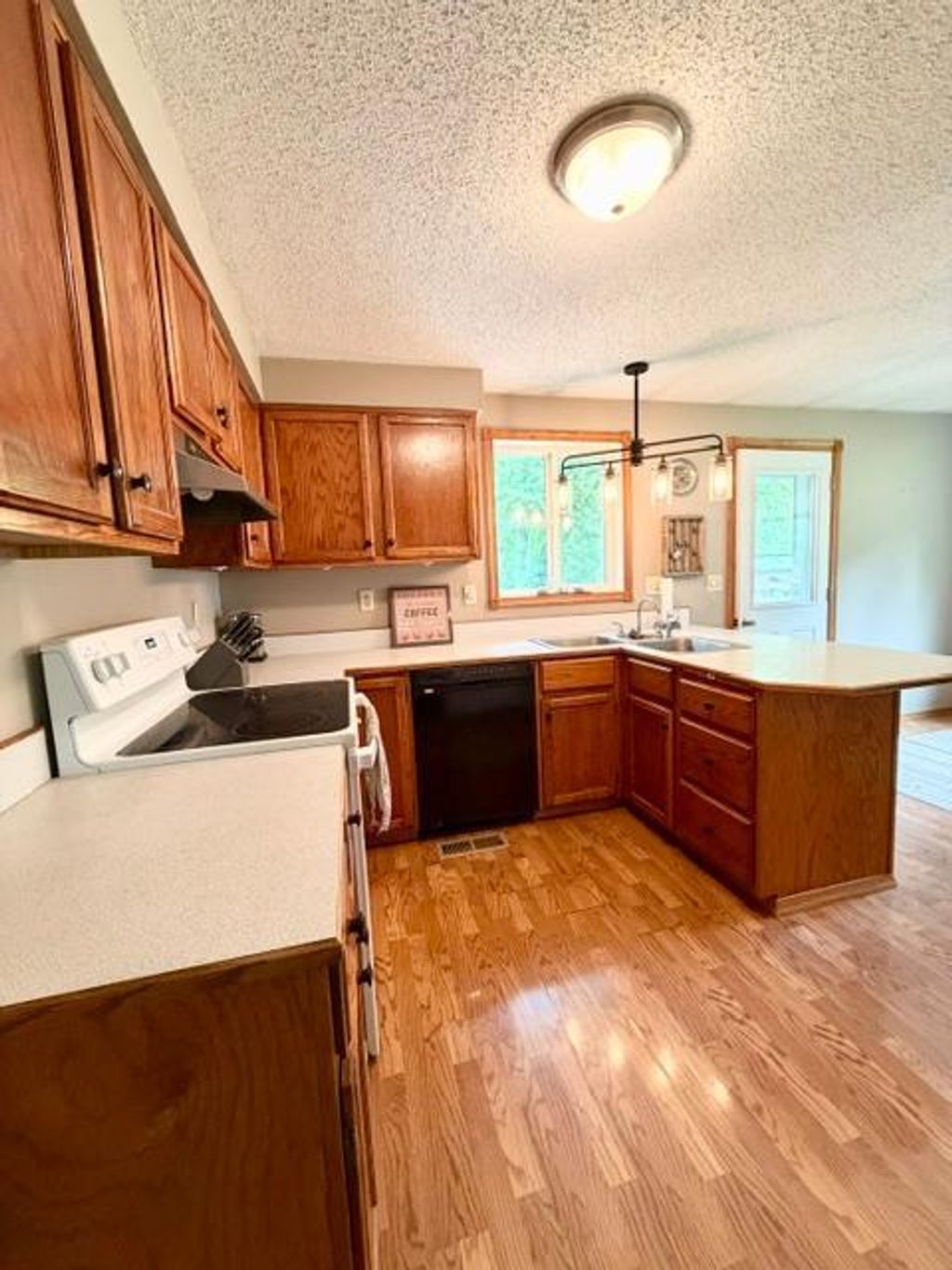 Photo of 405 Heidi Parkway, New York Mills, MN 56567 (MLS # 7089051)